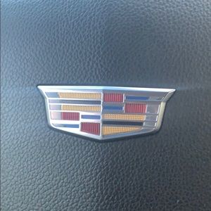 Meet your Posher, Dmario